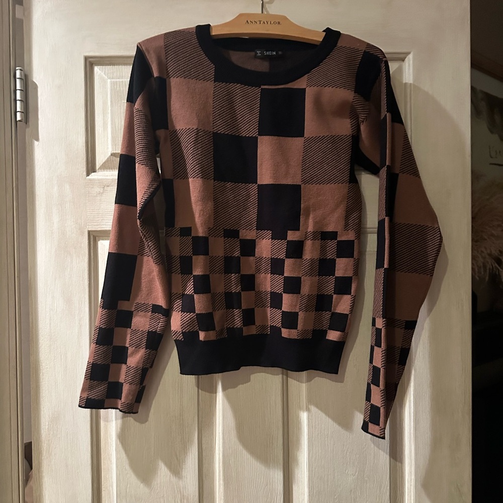 SHEIN Black and Brown Knit Set - Picture 2 of 5